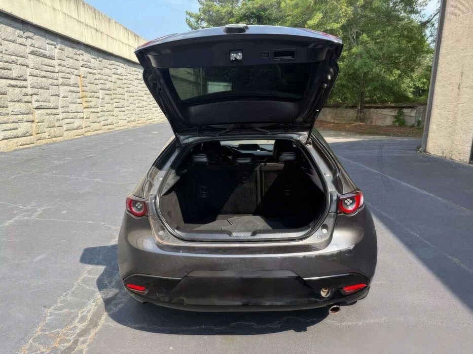 Mazda 3 Premium      2019