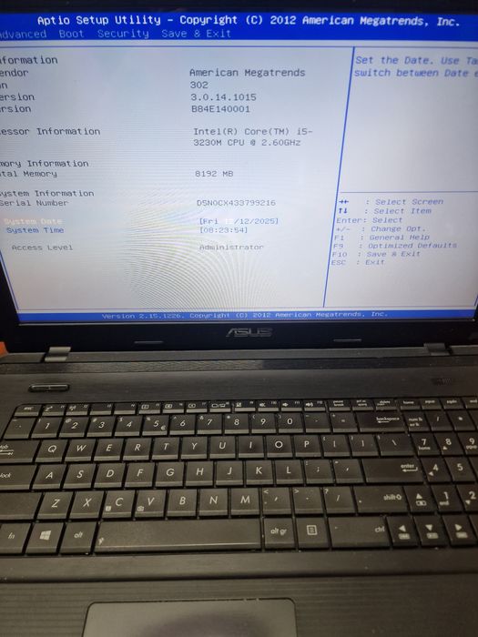 Uszkodzony laptop Asus X75VB intel i5, 8gb ram, GF740 - braki