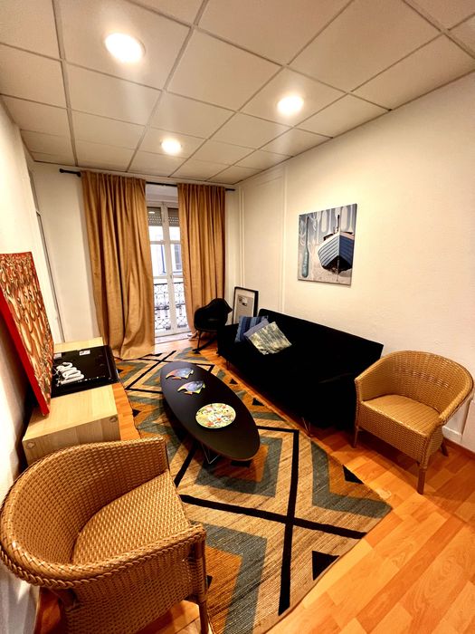 Apartamento T2 + 1 (baixa de Setúbal) remodelado e equipado