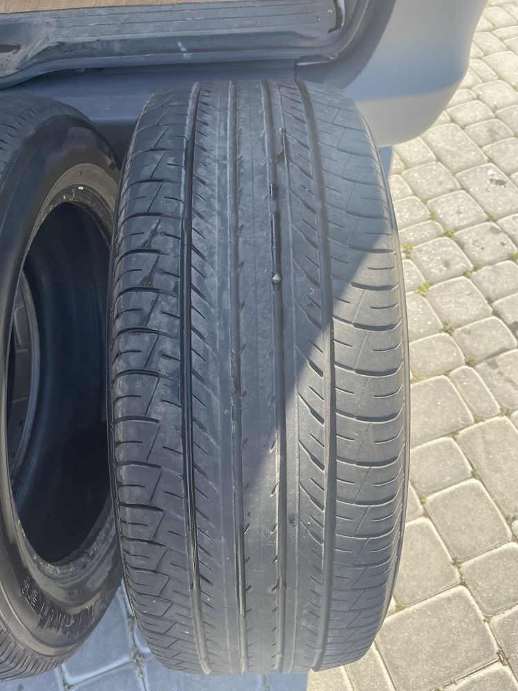 Продам комплект шин YOKOHAMA 225/55 R-18