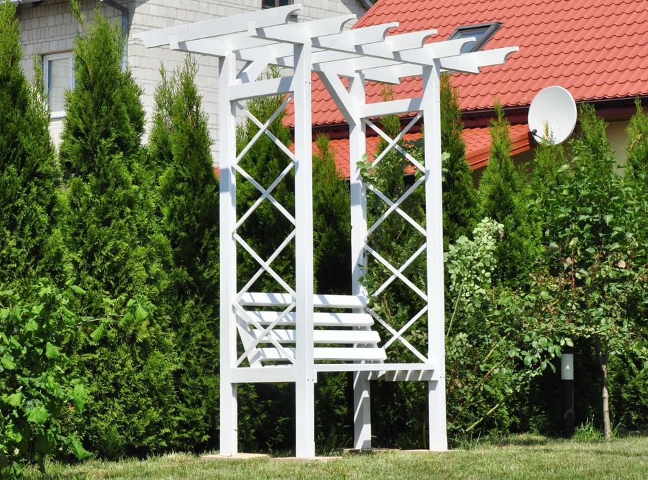 Pergola ogrodowa z ławeczką, podpora kwiaty, róże. Różne wzory.