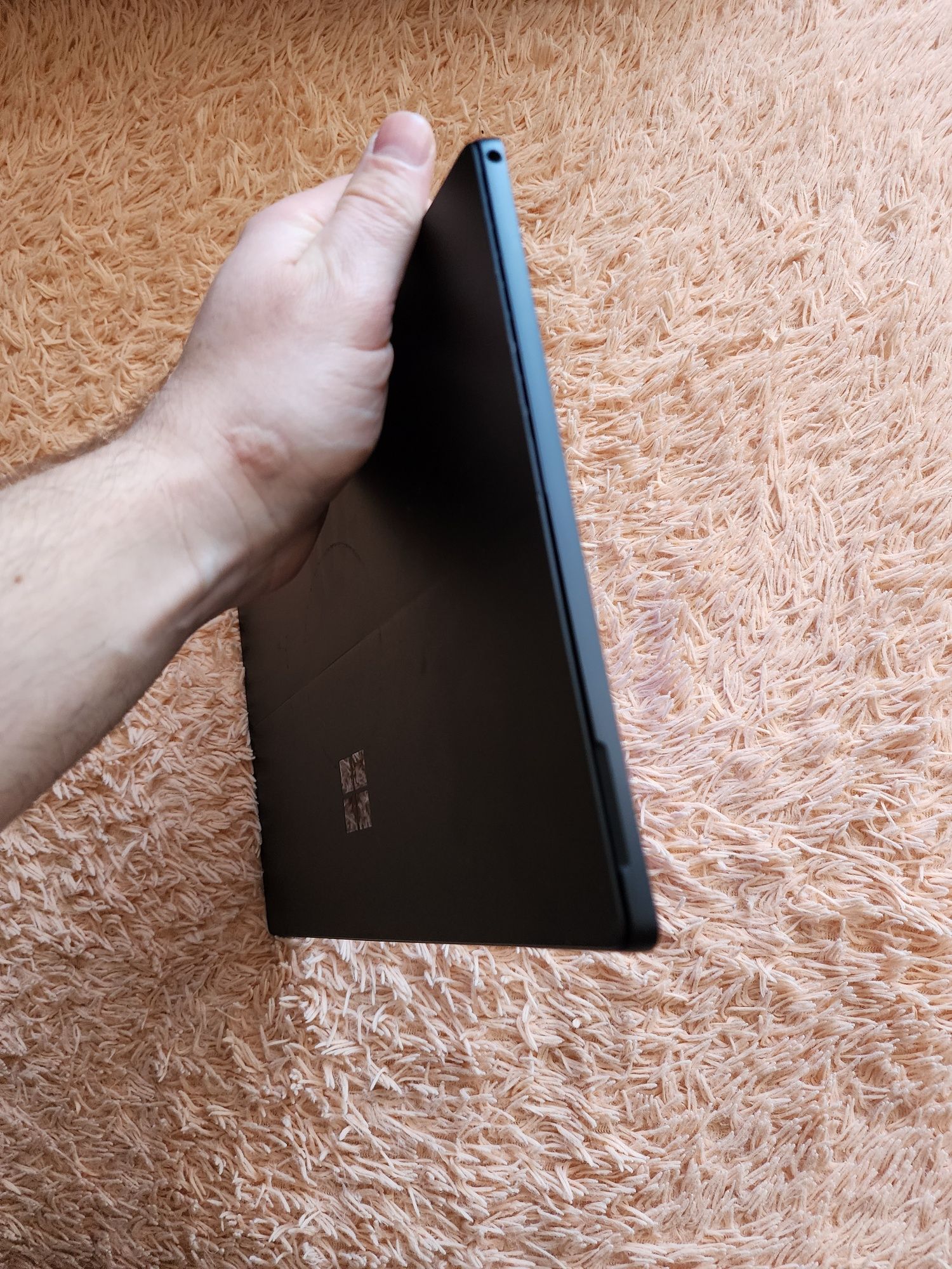 Surface pro 7 Black 1866 8/256 i5-1035G4