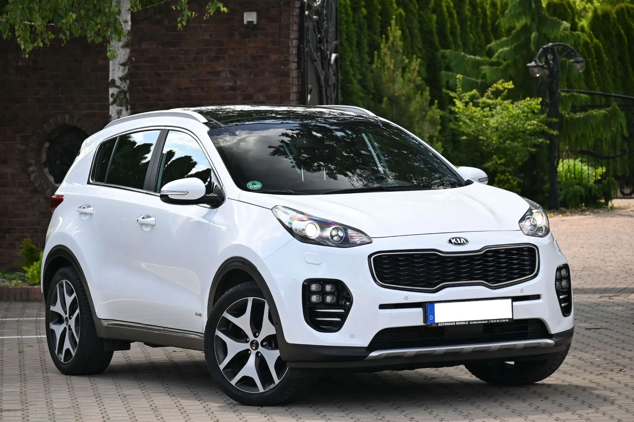 Kia Sportage 1.6T-GDI 177PS 4WD Led_BiXenon_Panorama_Skóry_NaviKamera_PDC_Z Niemiec