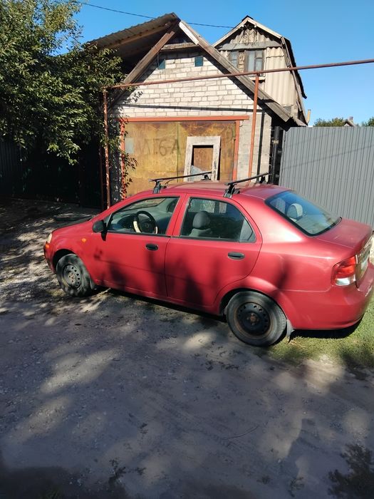 Продам Шевроле Авео 2004г