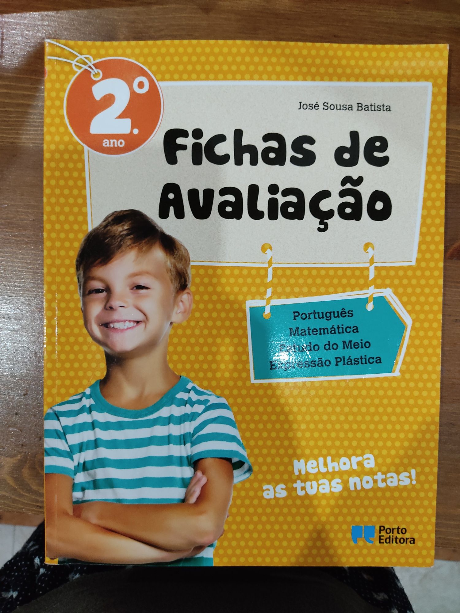 Livros escolares 1° e 2° ano Novos