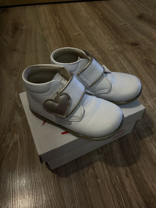 Ботинки для дівчинки, весна-осінь