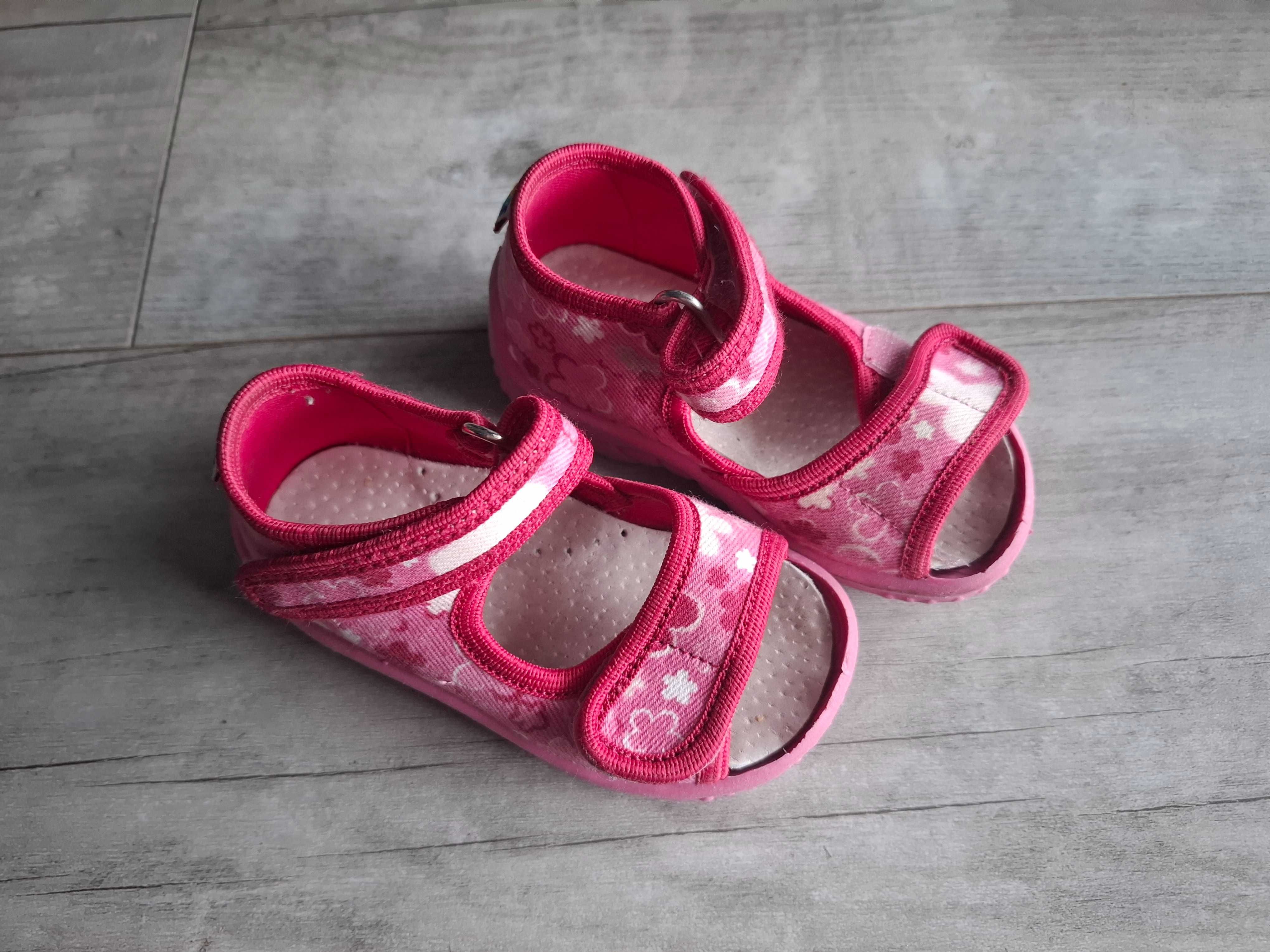 Skórzane buty niemowlece, sandały