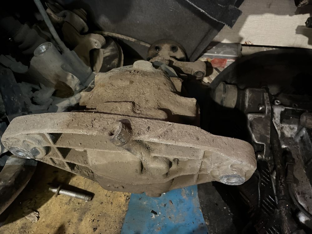 Кпп коробка BMW E39 2.0 бензин