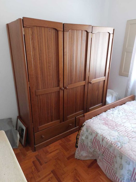 Mobília de quarto casal usada