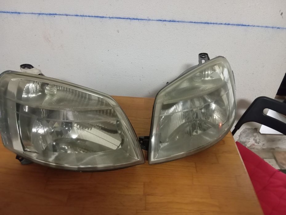 Faróis Peugeot partner