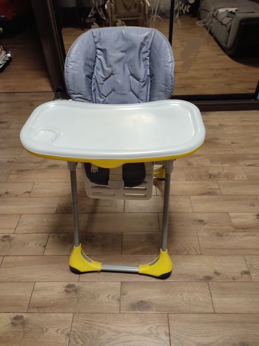 Детский стульчик для кормления