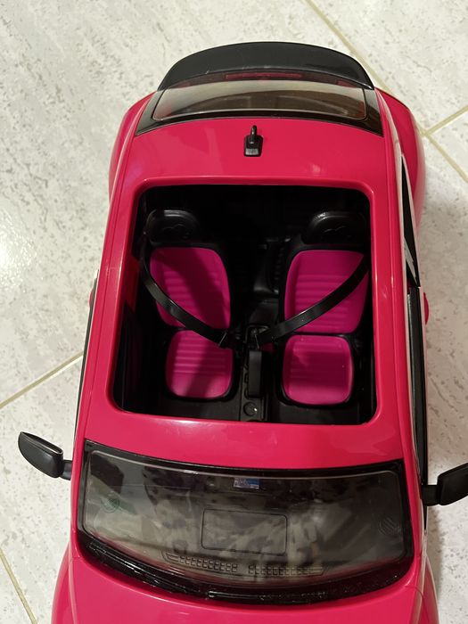 Carro da barbie de brincar