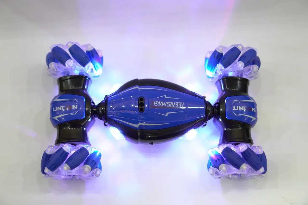 Машинка перевертыш 27см на радиоуправлении A8863 на пульте управления