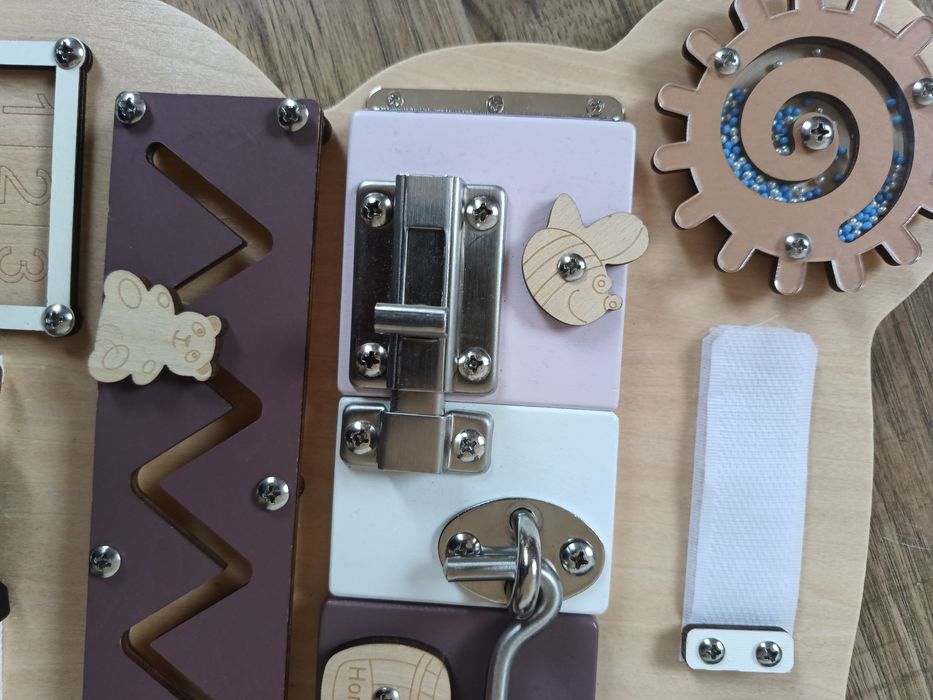 Tablica manipulacyjna drewniana starku 12w1