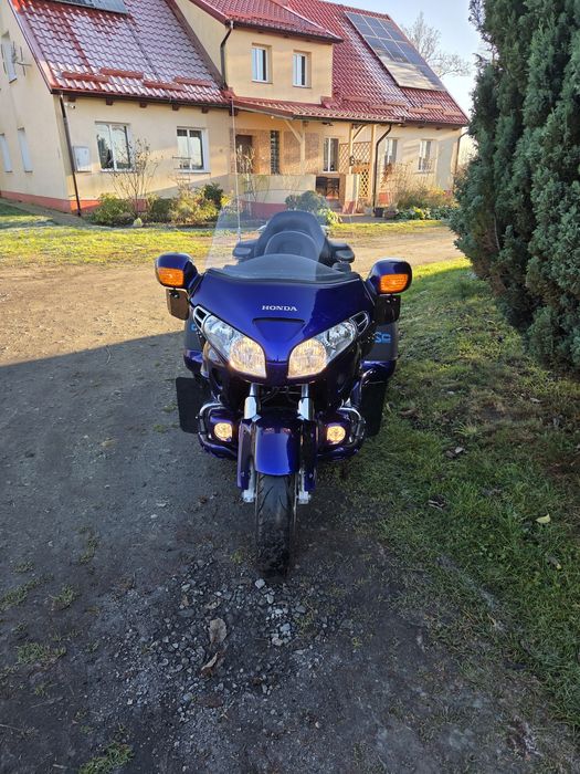 Honda Goldwing Trajka