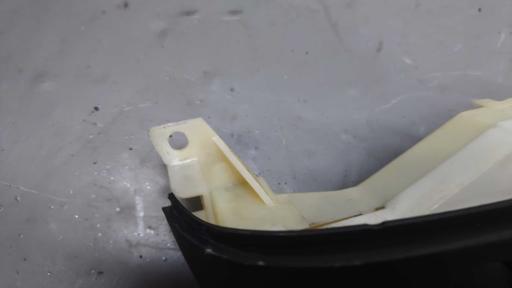 Fiat Punto 2 FL II Panel Świateł Awaryjnych Panel Sterowania Środkowy