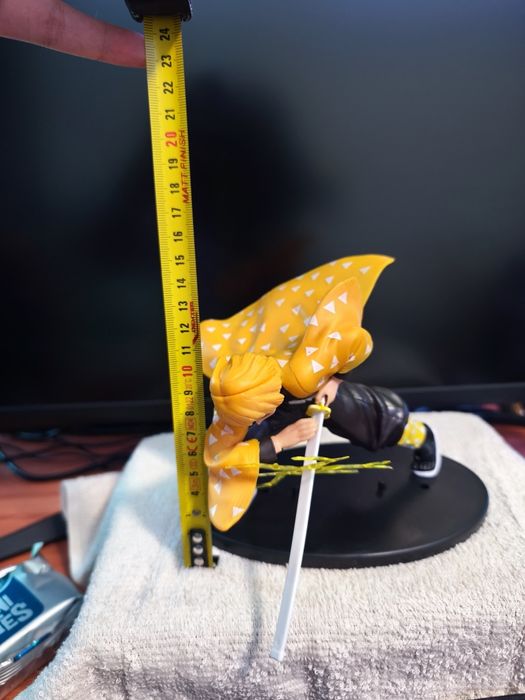 Figura Zenitsu Agatsuma
