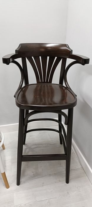 Hokery stołki barowe Fameg Radomsko 26 sztuk mowe