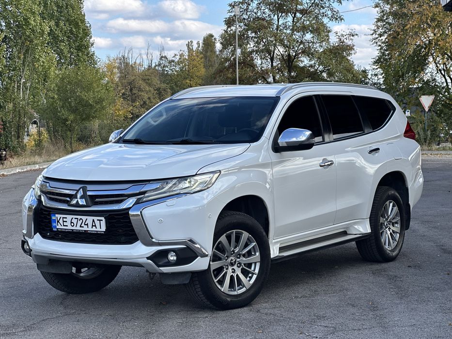 Продам Mitsubishi Pajero  Sport 3