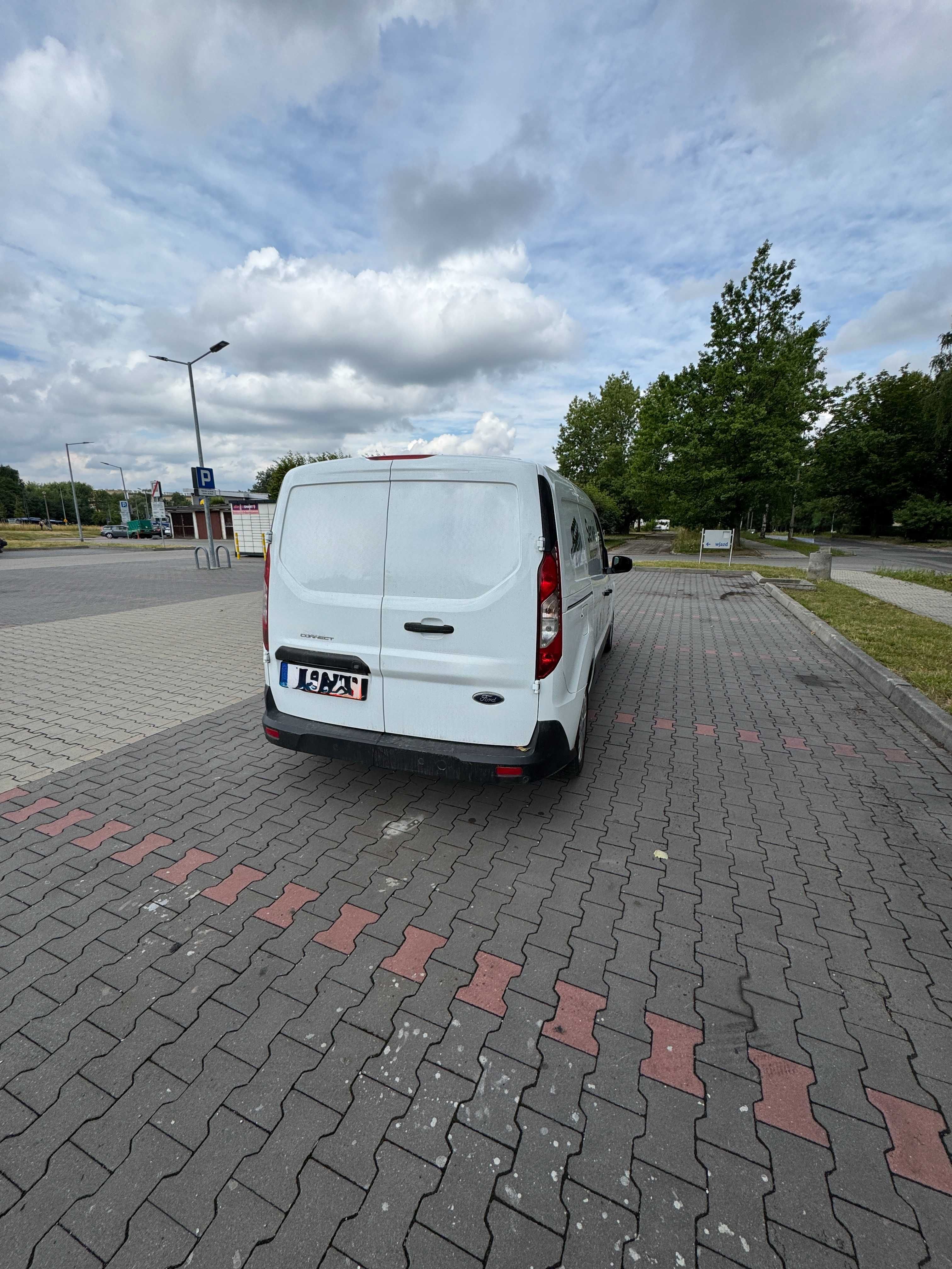 CESJA - FORD Transit Connect Van automat , L2