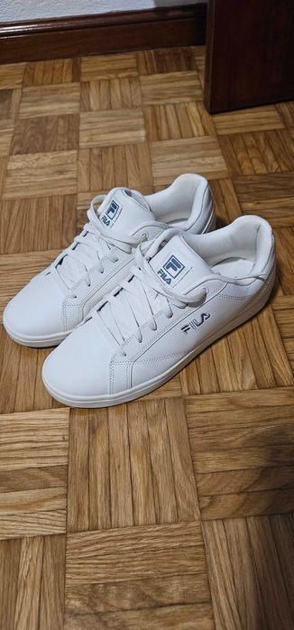 Sapatilhas Fila tamanho 43