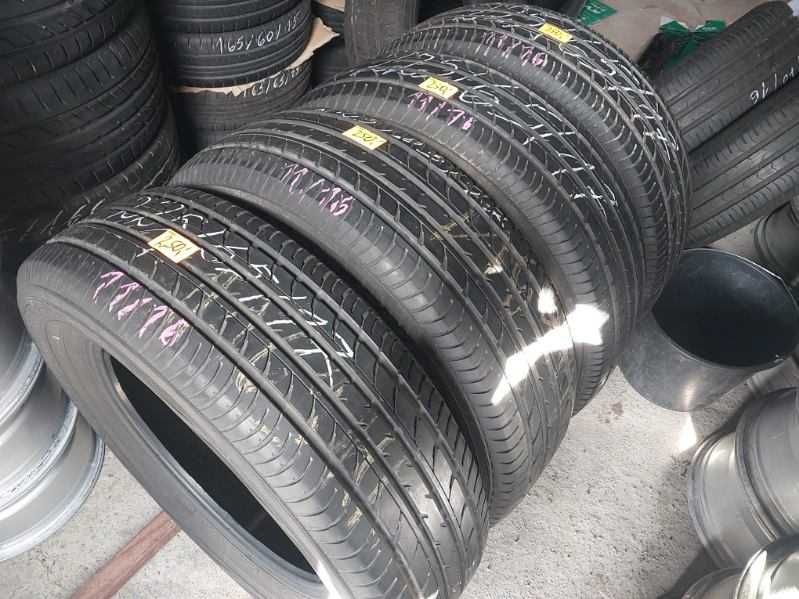 Opony Yokohama 4x225/65r17 rok 15/16