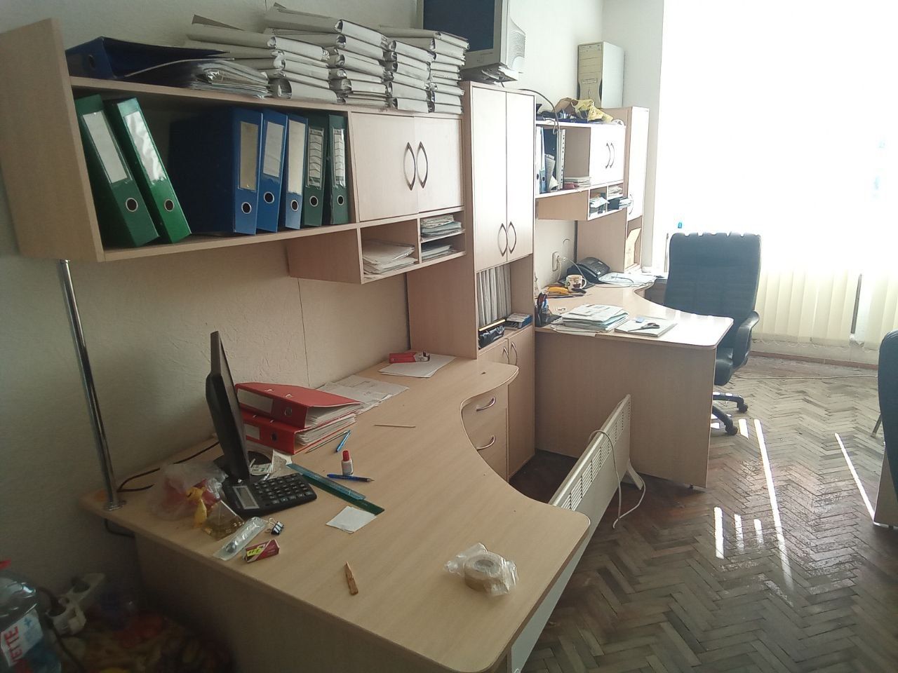 Офісні меблі  в асортименті