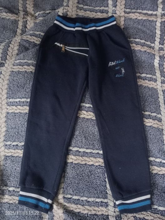 Різний одяг для хлопчика