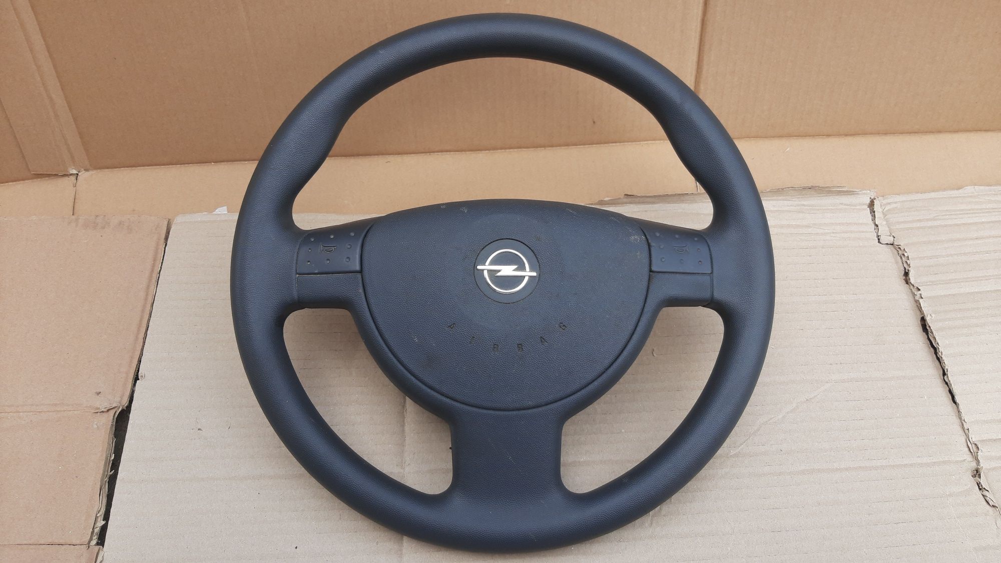 Kierownica kompletną Opel Corsa C Combo