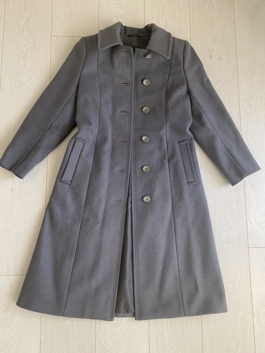 Пальто зимове, розмір М, щільна якісна тканина