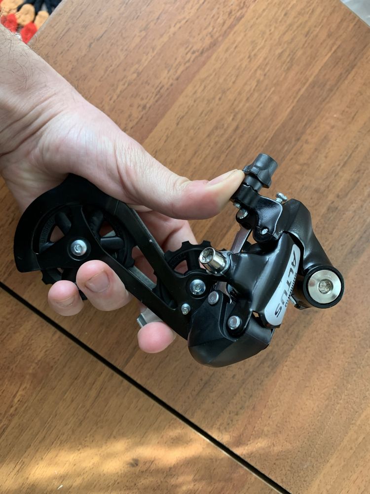 Переключатель задний Shimano Altus, задний переключатель на велосипед