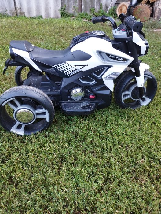 Дитячий мотоцикл електро