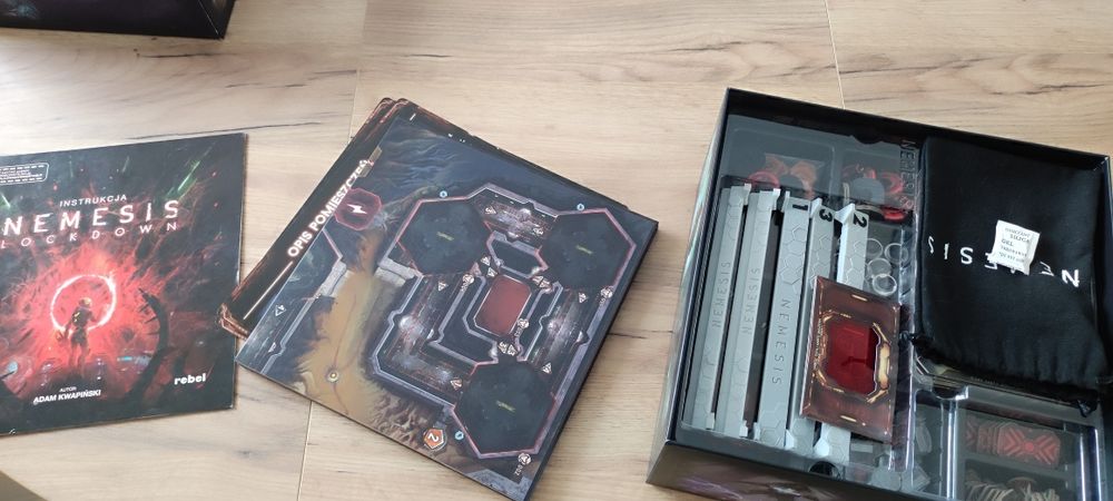 Nemesis lockdown koszulki