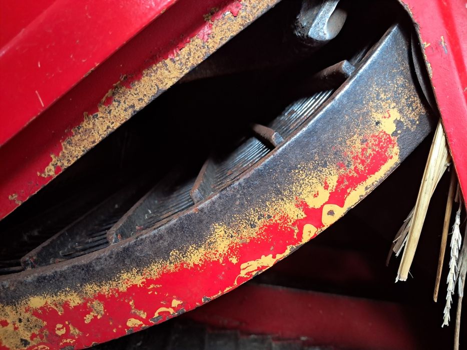 Комбайн Massey Ferguson 330!