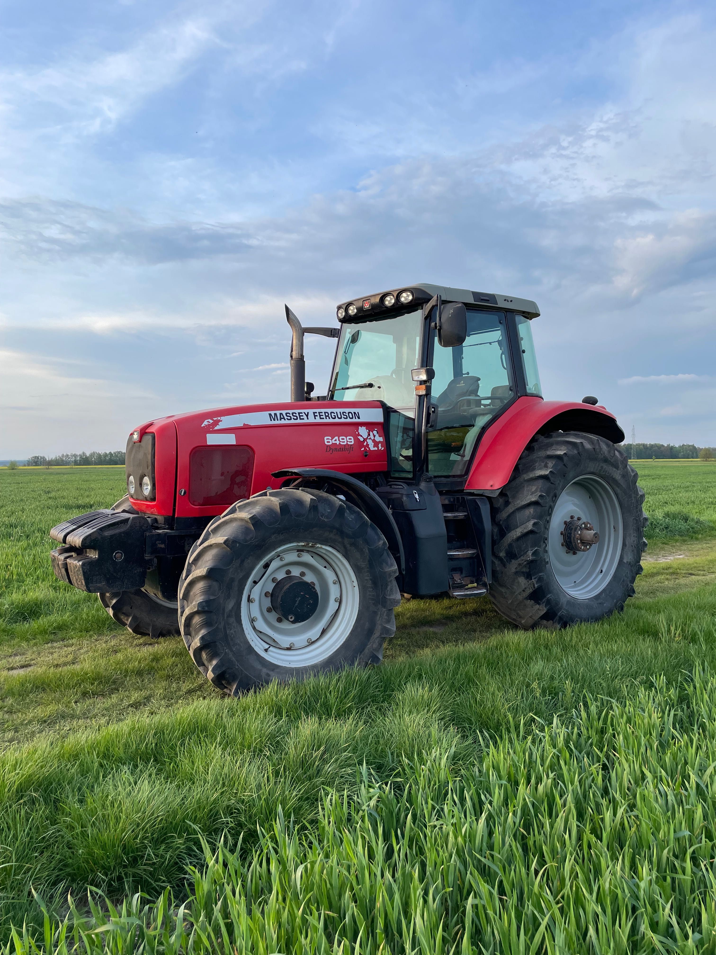 Massey Ferguson 6499