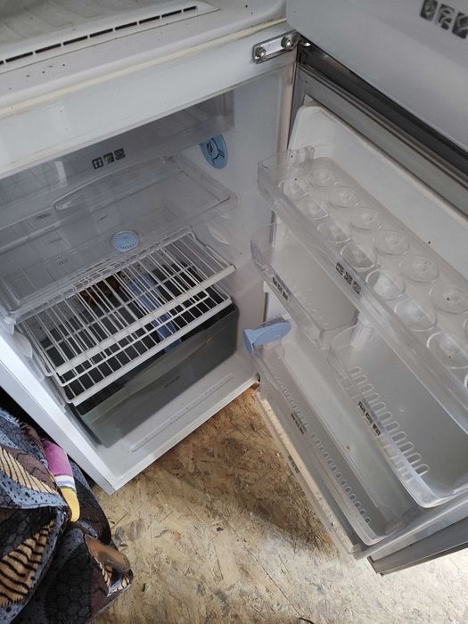 Продам холодильник, б/у, ціна 3000 грн