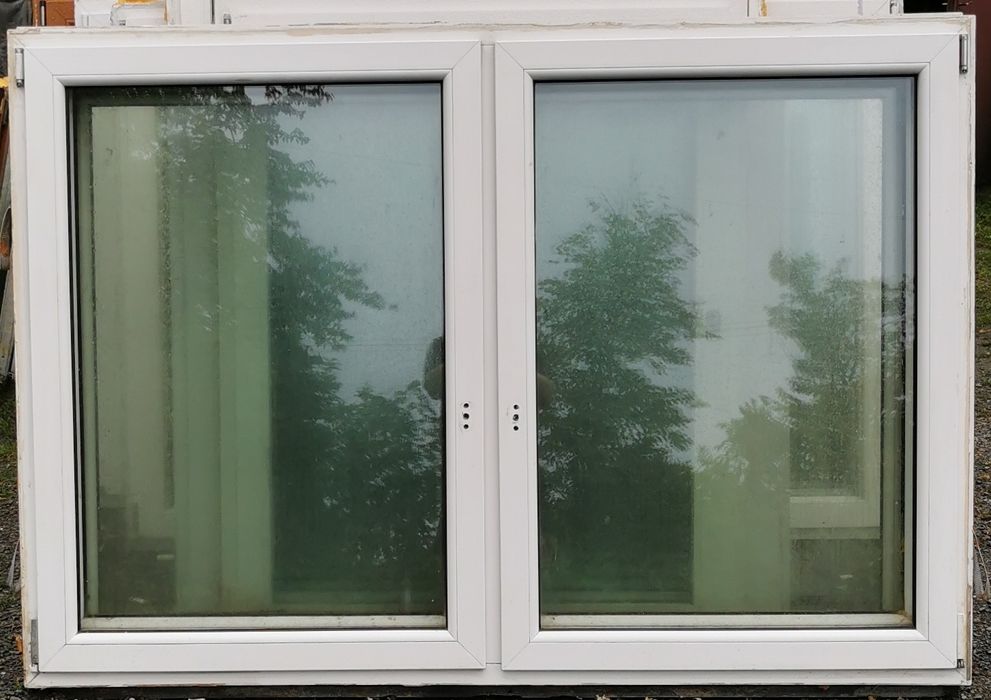 Okno okna złoty dąb PCV 144x142,148x142,147x144,197x134