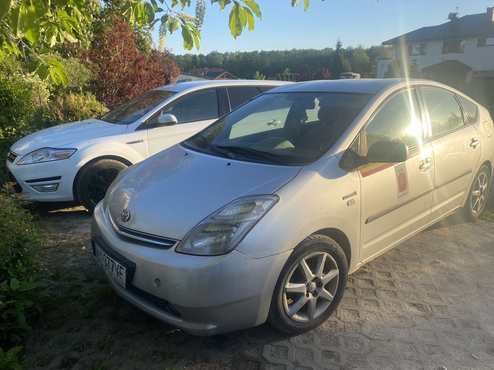 Toyota Prius LPG licencja