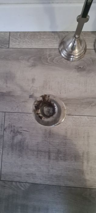 Zestaw krucyfiks i dwa lichtarzyki