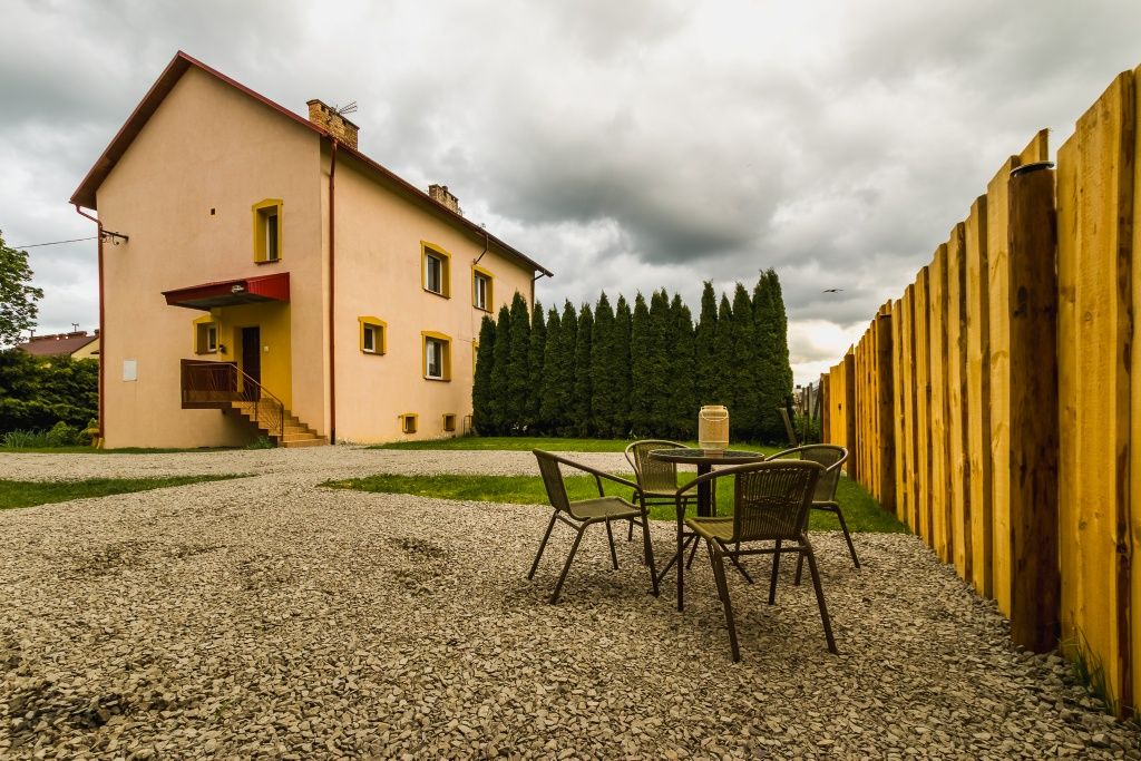 Apartament za Magurą-2 poziomowy apartament z ogródkiem