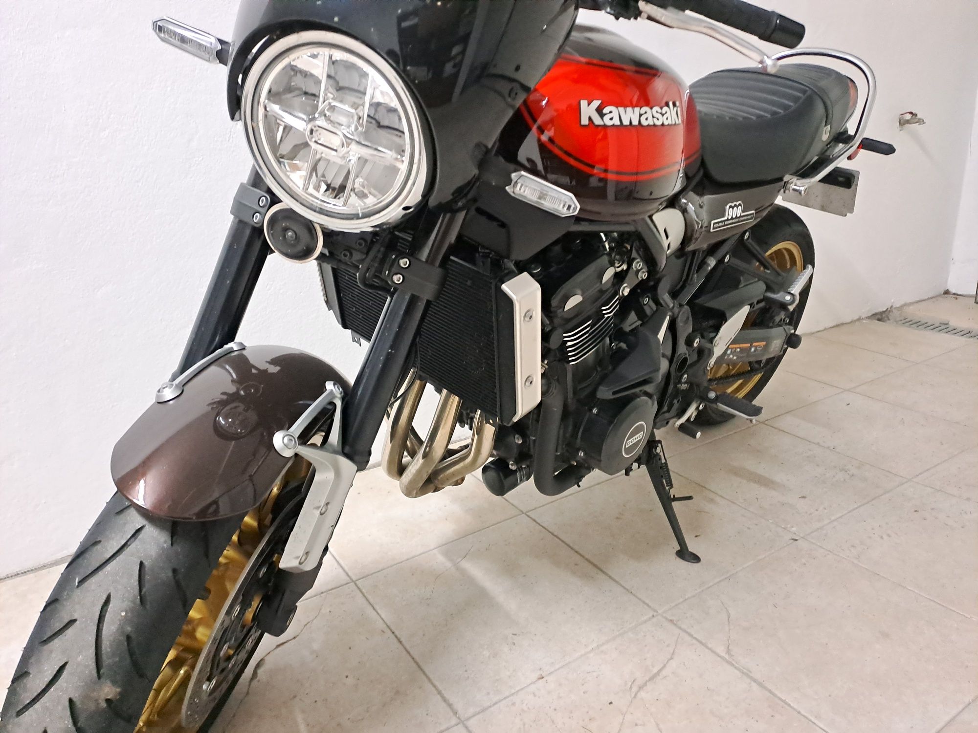 Kawasaki Z900RS edição 50 anos