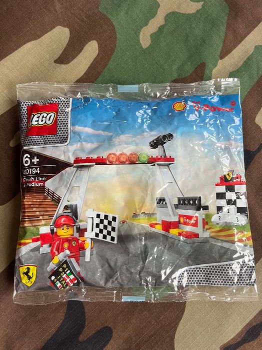 LEGO Shell V-Power Ferrari - komplet 6 modeli kolekcjonerskich.