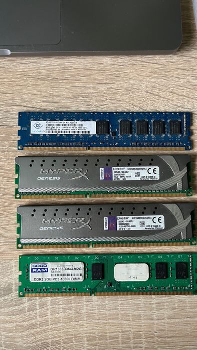 Pamięci DDR3 i DDR2