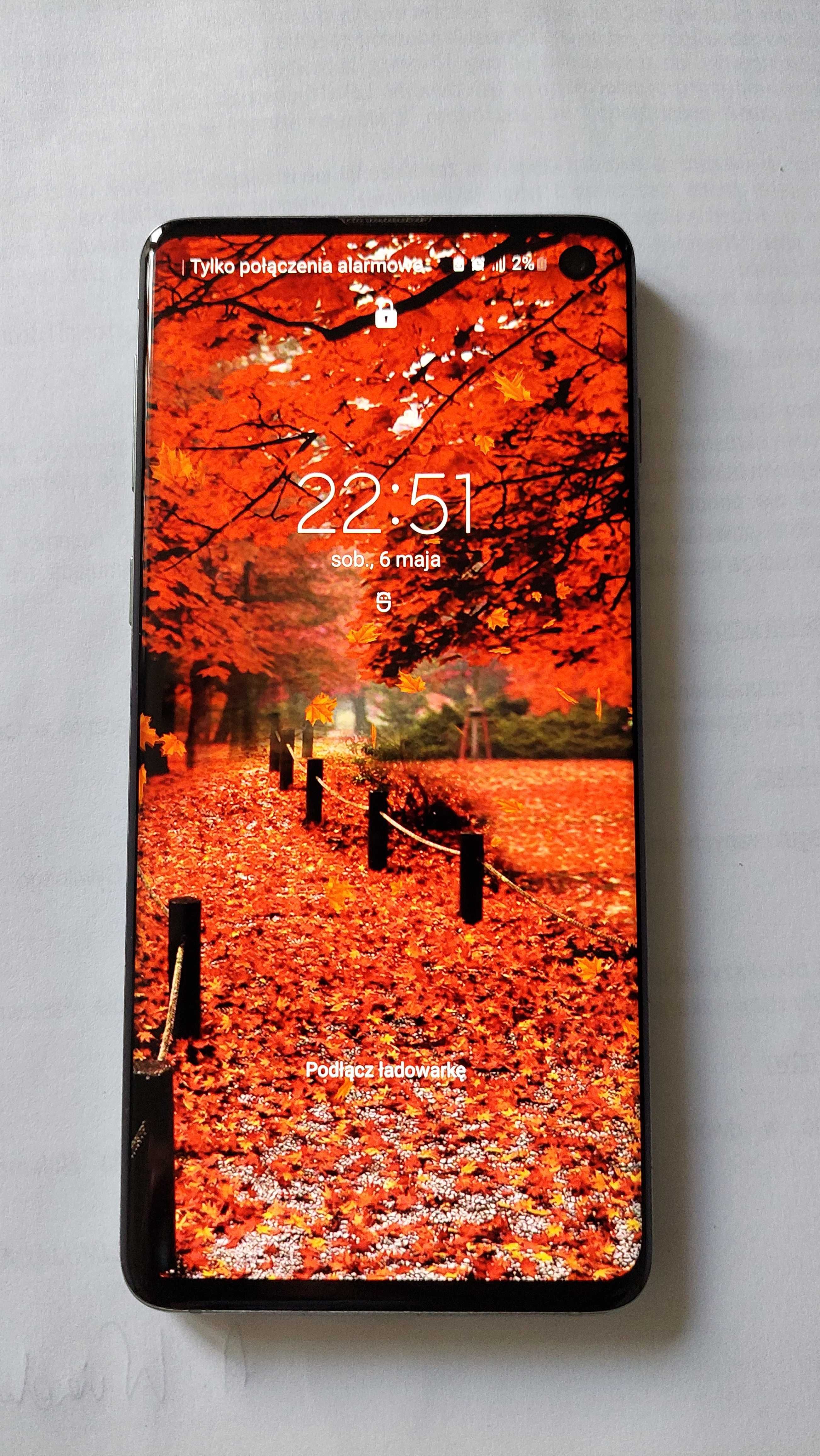 SAMSUNG Galaxy S10 8/128GB 6.1" zablokowany blokadą wzorem