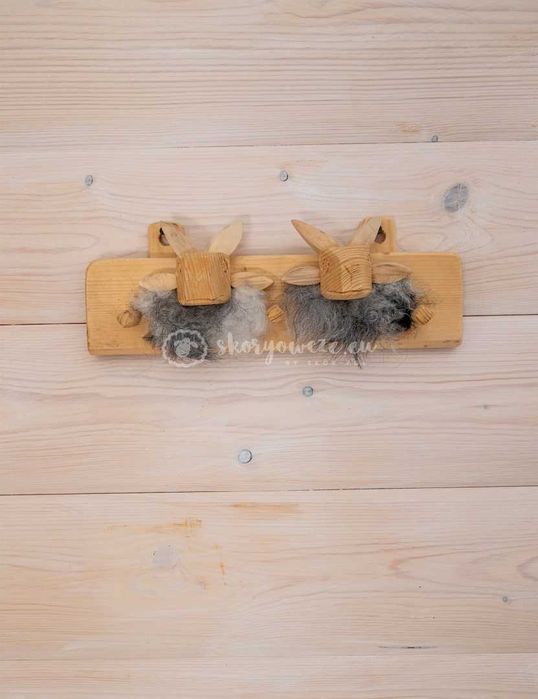 Wieszak na ubrania/ wieszak ścienny / drewniany wieszak owca "dwójka"