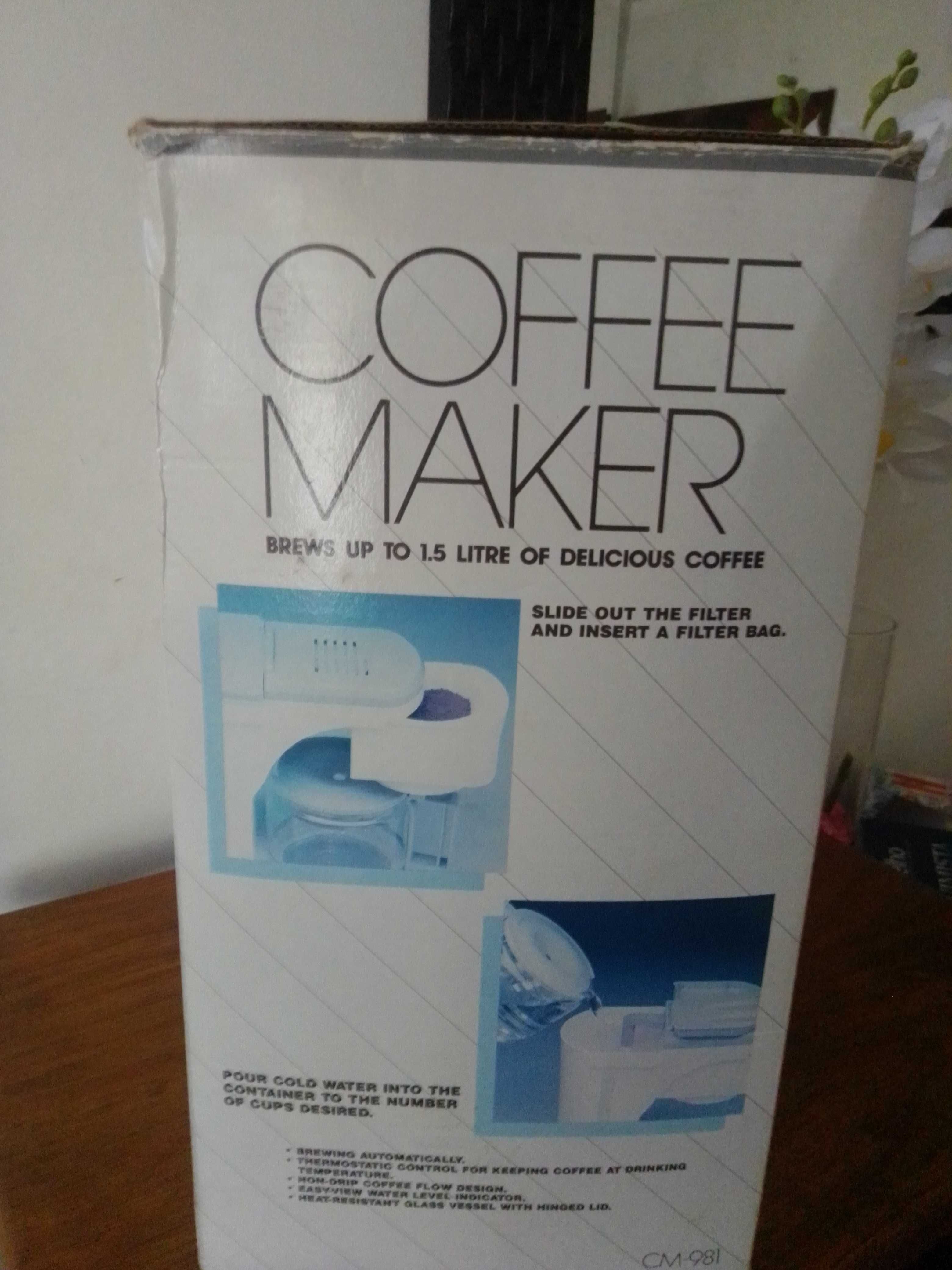 Maquina de cafe com filtro, usada.