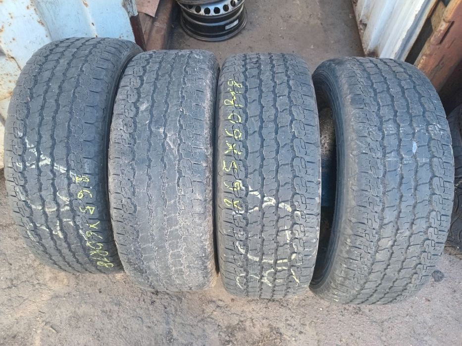 265/60r18 Goodyear Wrangler.