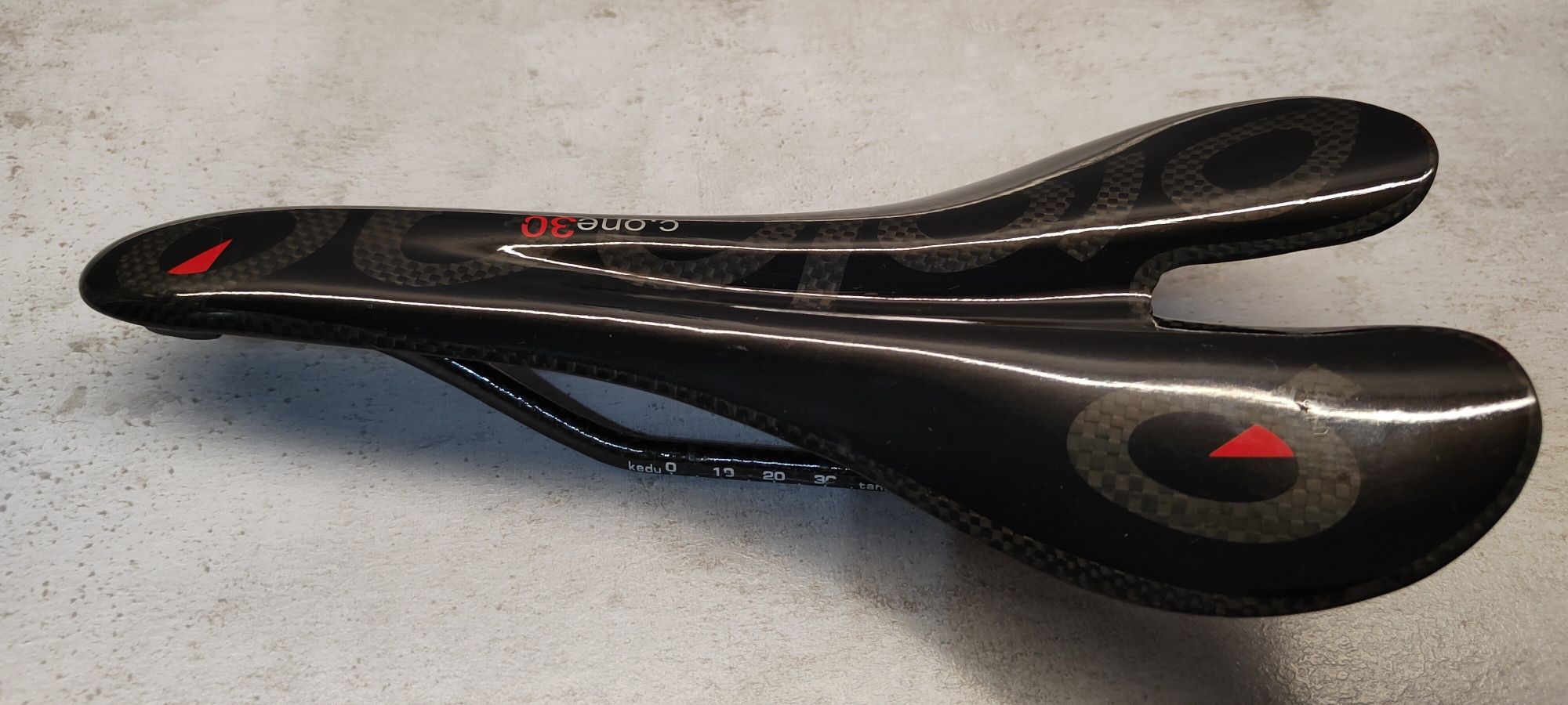 Siodełko rowerowe prologo carbon