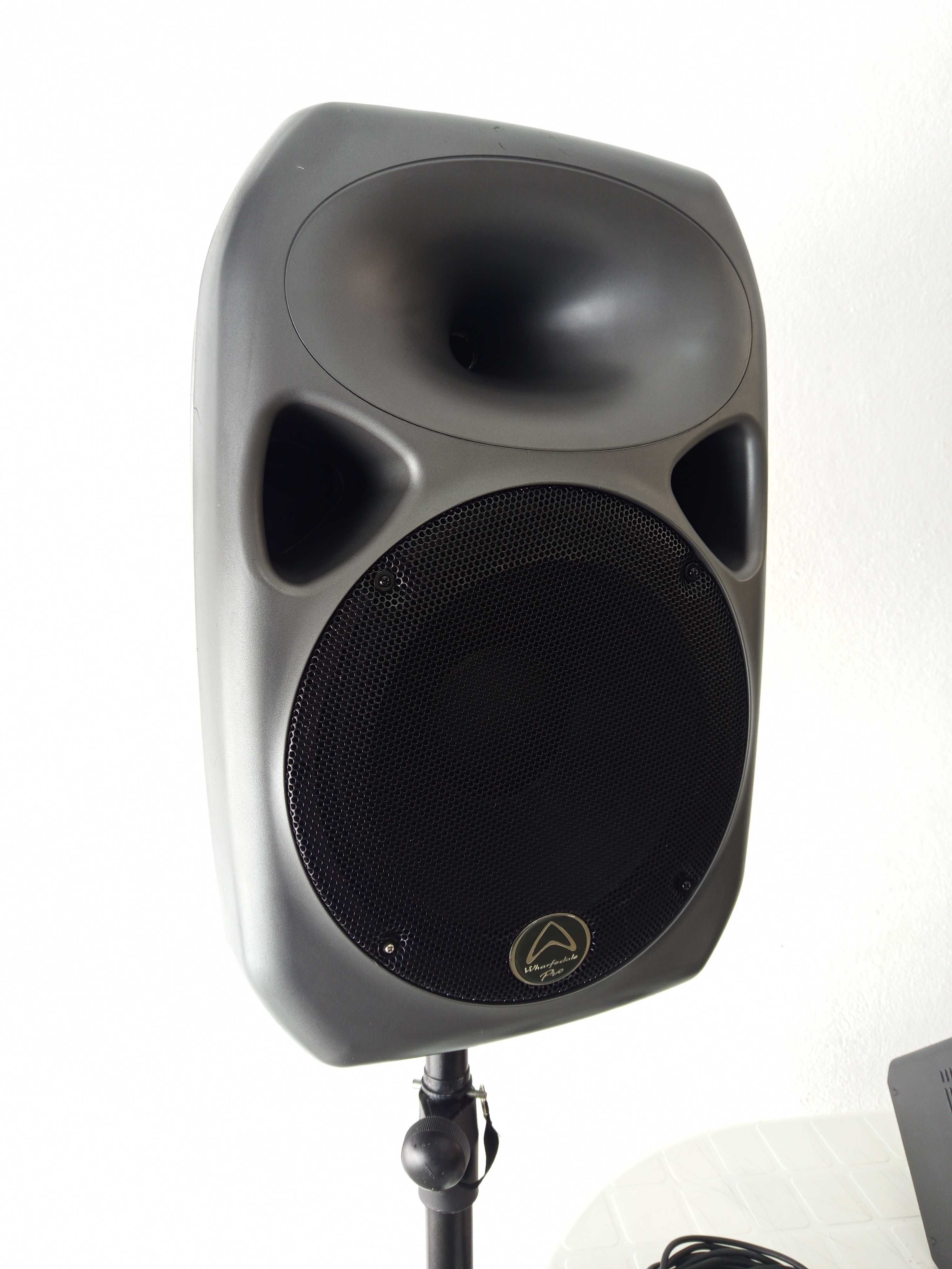 Sistema Som Colunas y Mesa Yamaha Amplificada y Tripés