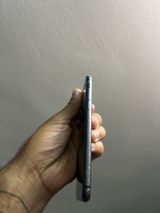 iPhone 8 64GB - Com Marcas de Uso